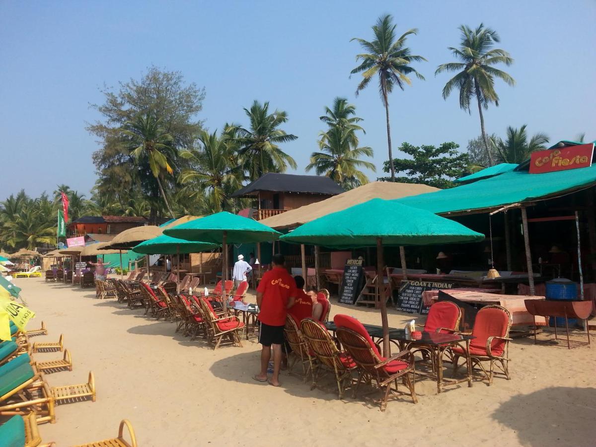 Casa Fiesta Sea Front Beach Huts Patnem Beach المظهر الخارجي الصورة